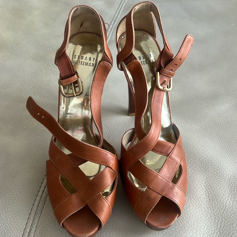 Stuart Weitzman brown open toe heels size 7 1/2